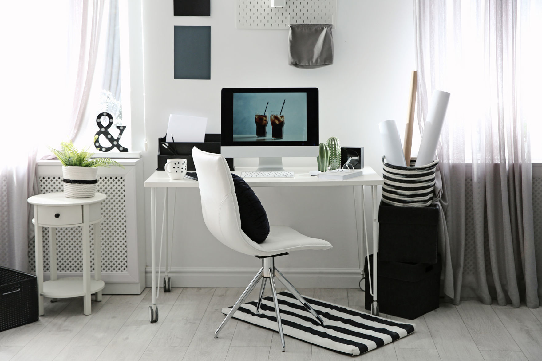 7. The desk